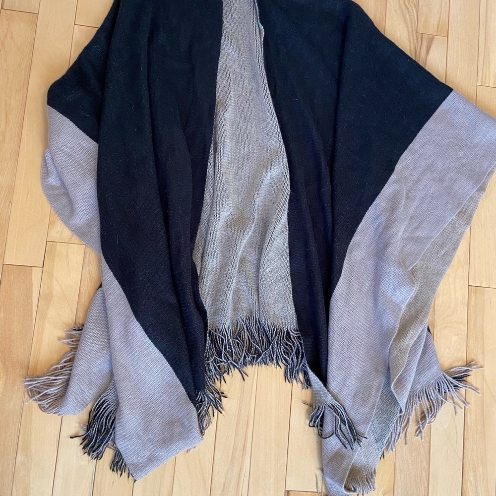 Accessory poncho one size